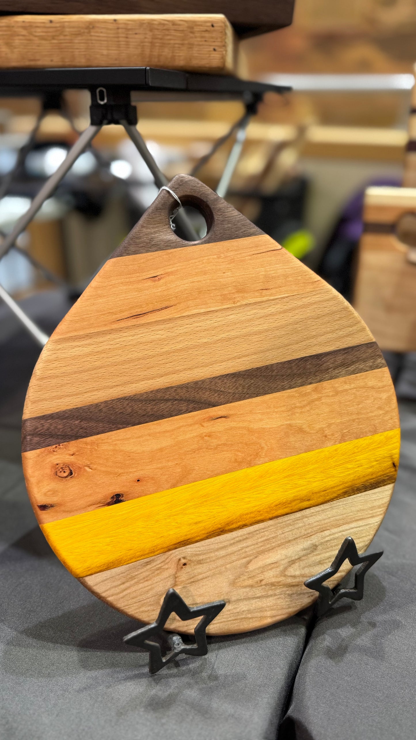 Teardrop shaped cutting board