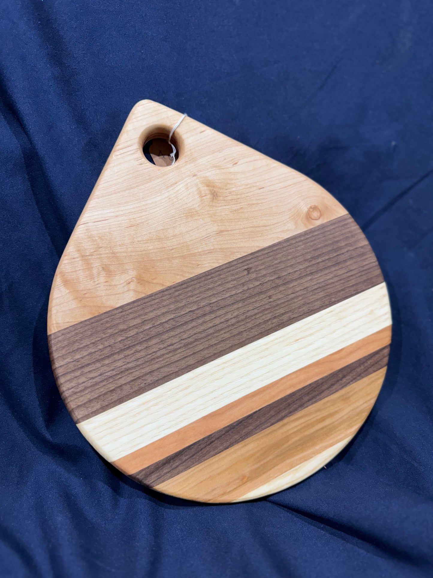 Teardrop cutting board