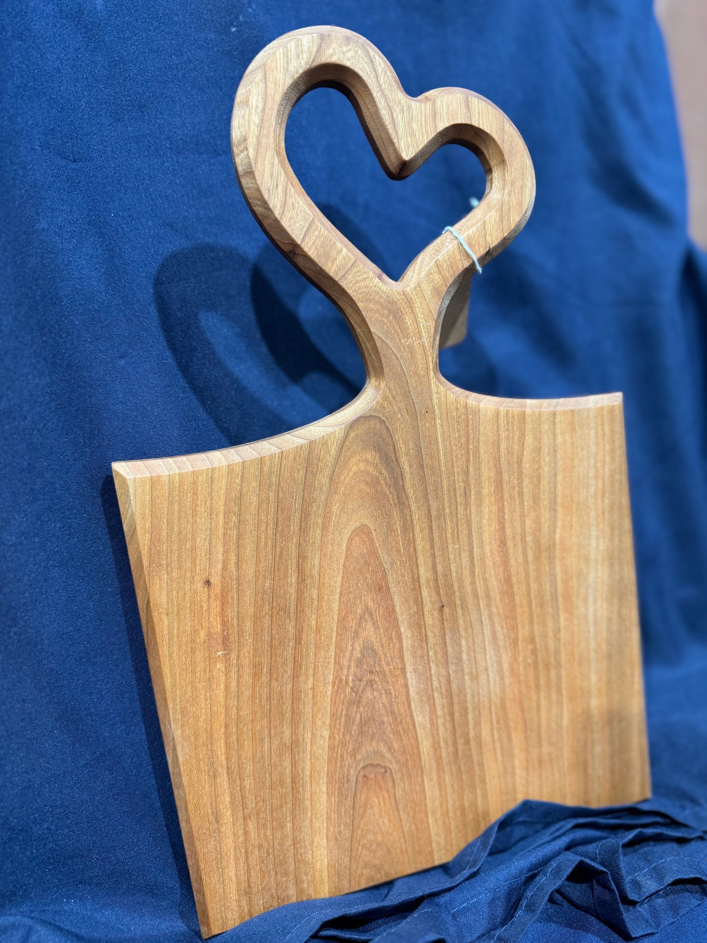 Heart ❤️ Handled board (Small)