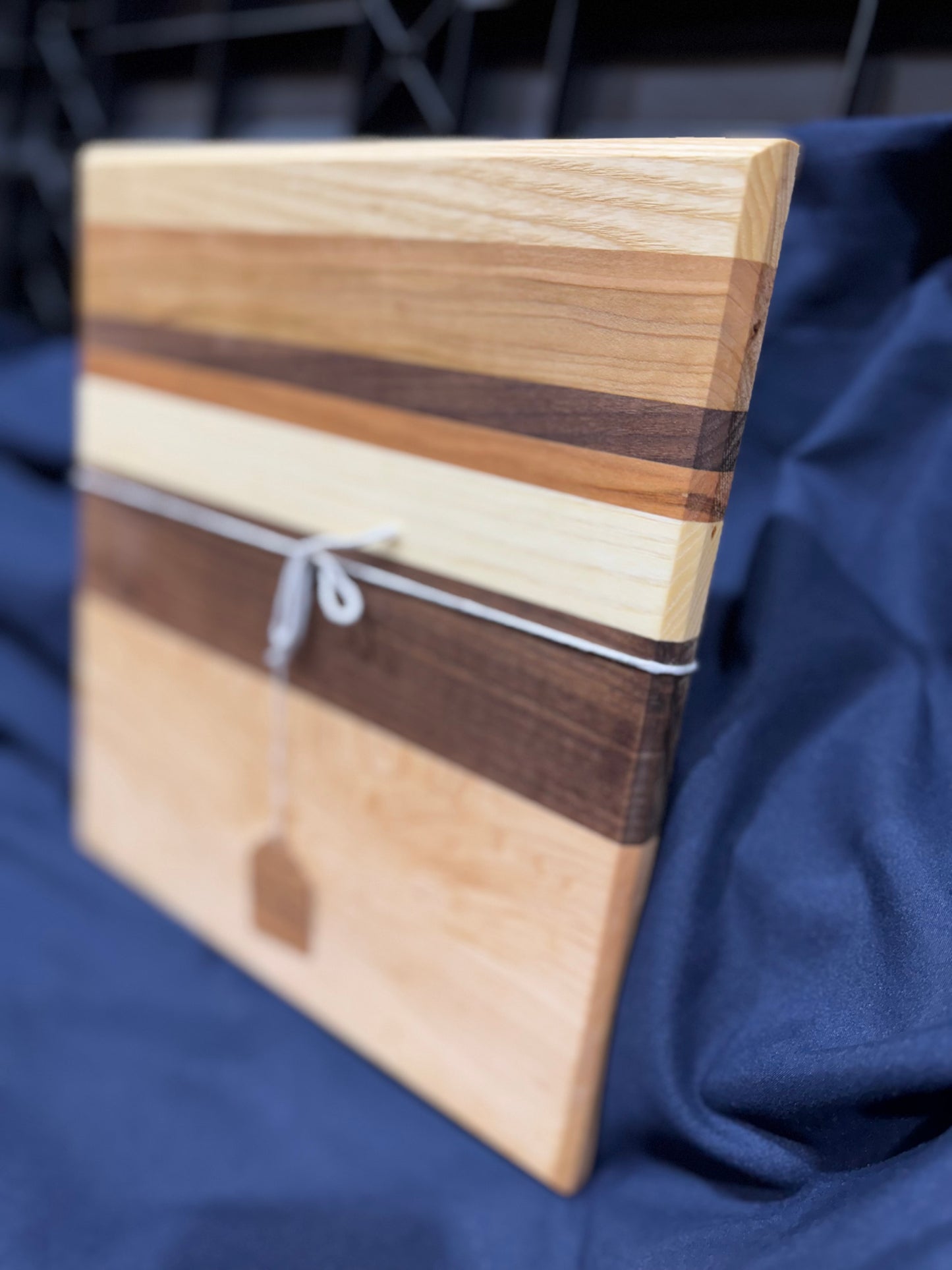 Medium Cutting board