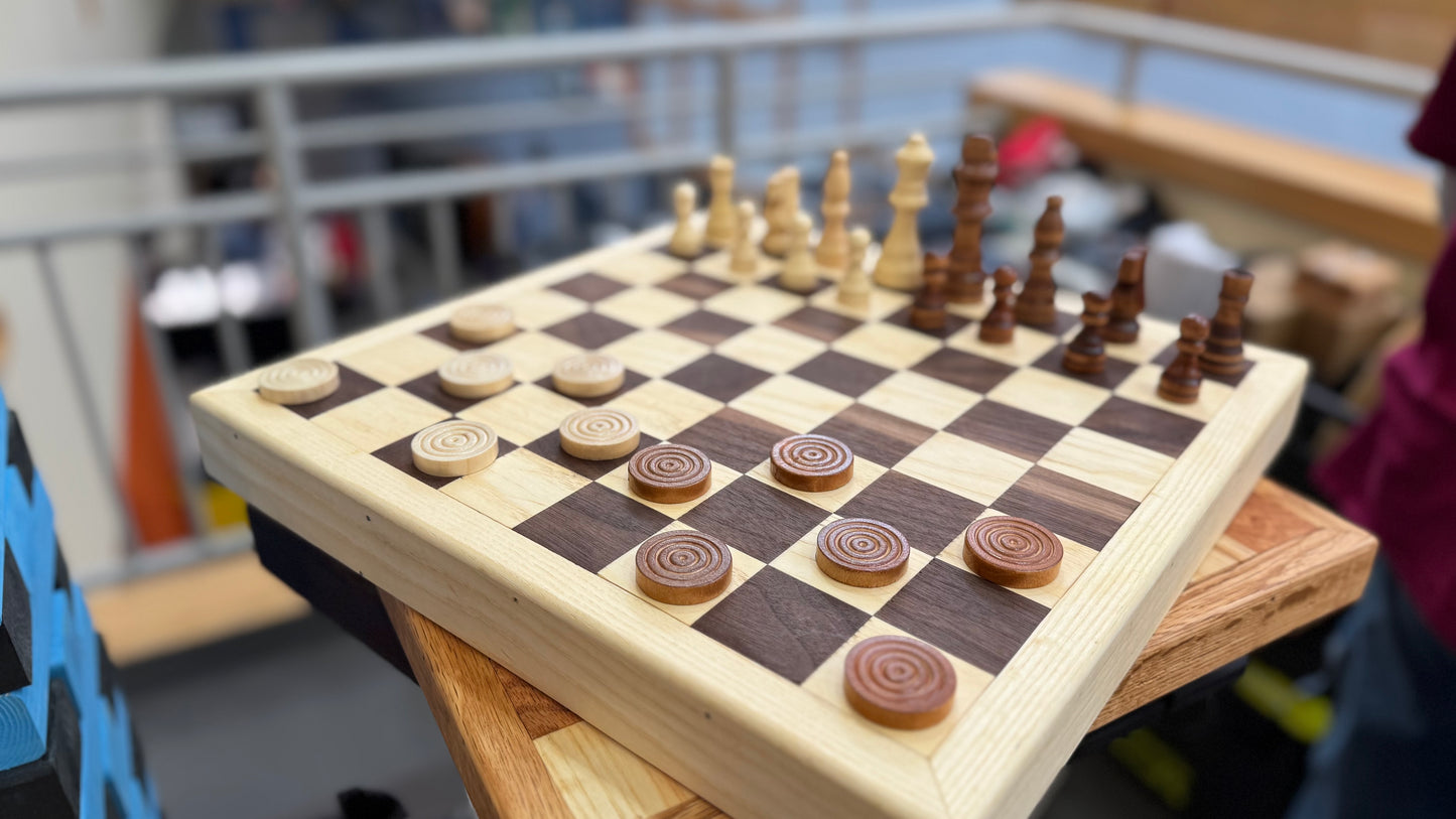 Picture only to show the chess and checker pieces included