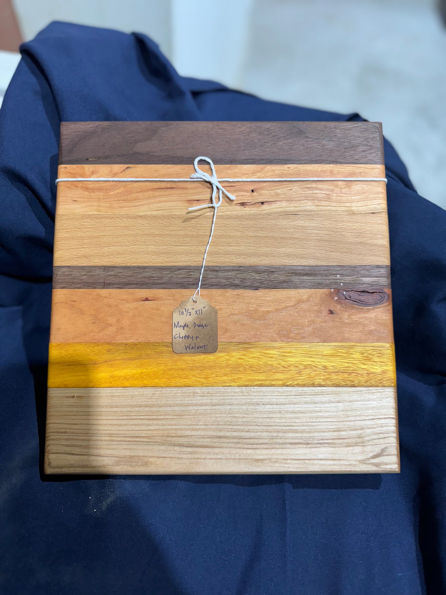 Medium Cutting Board