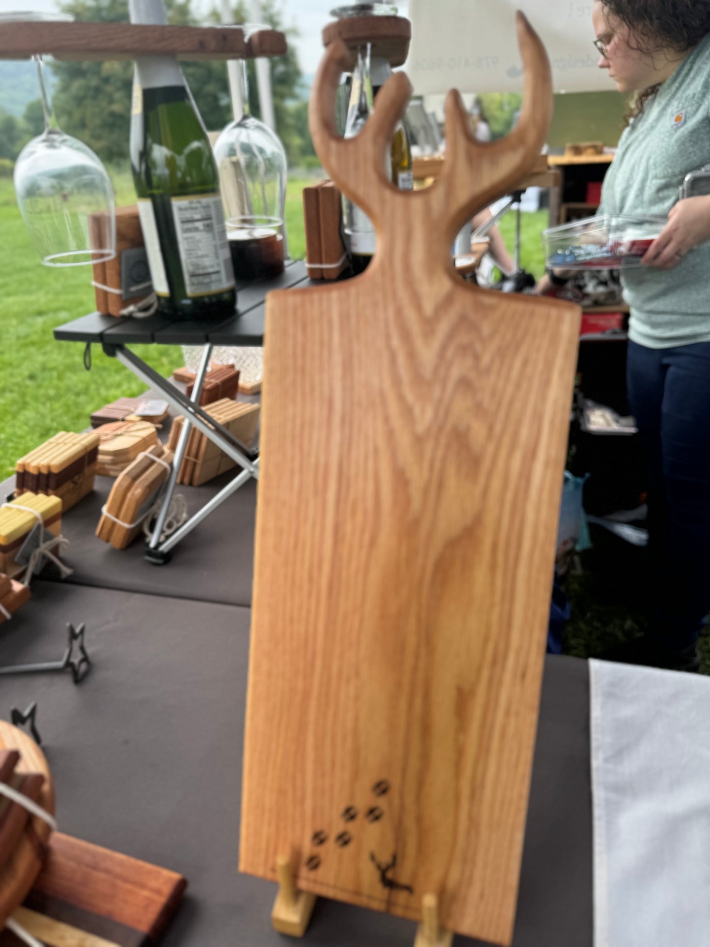 Solid oak charcuterie board w/ antler handle and engraving