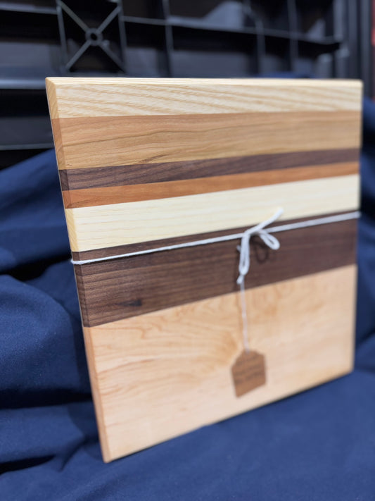 Medium Cutting board