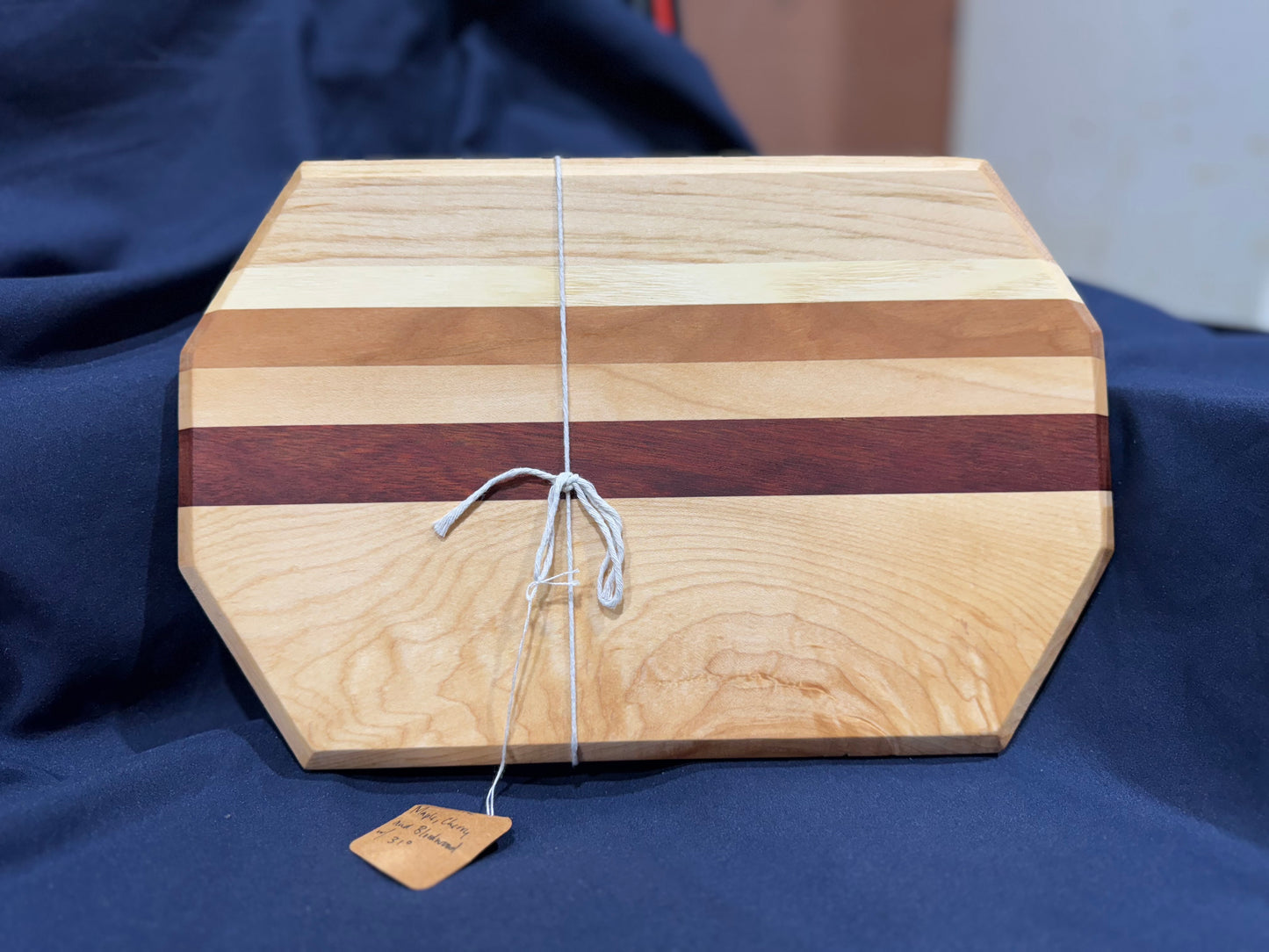 8”x11.5” cutting board